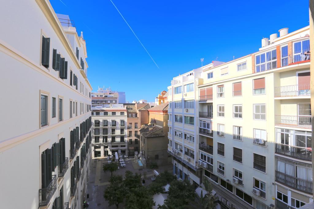 Larios Centro Las Flores Apartment มาลากา ภายนอก รูปภาพ